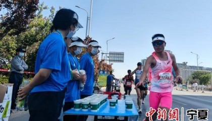 2862名“小青提”助力2025宁夏银川马拉松赛