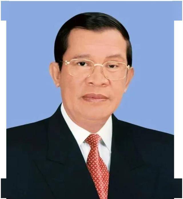 近日，看了柬埔寨与美国，日本眉来眼去的新闻，很是生气