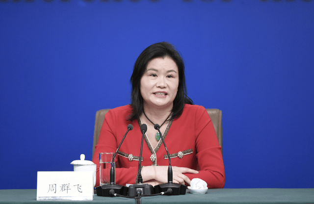 635亿身价湖南女首富，又要IPO了！