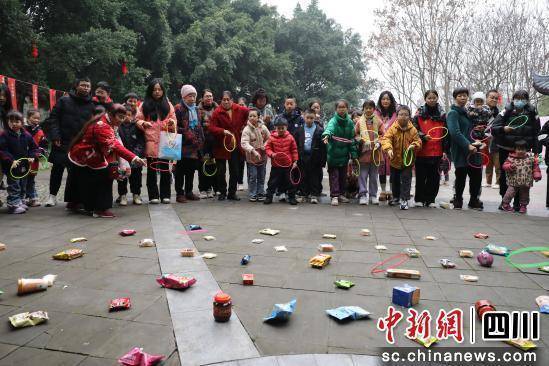 泸州龙马潭：温暖驿站 亲子同行