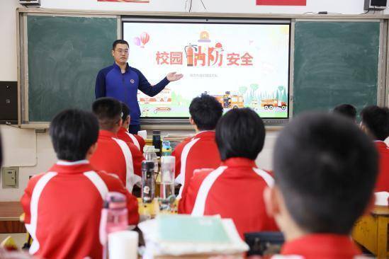 河北南宫：防灾减灾宣传教育进校园
